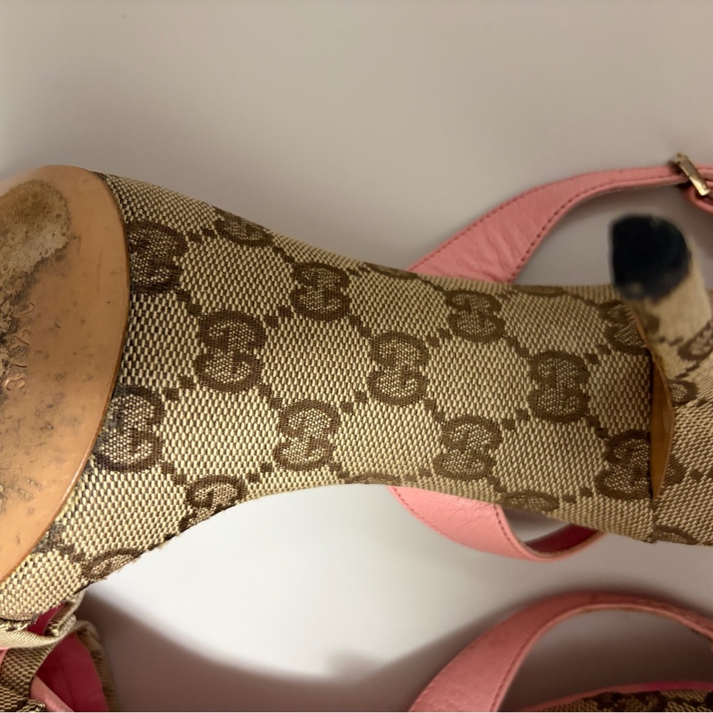 Gucci Women’s Pink Slingback Heeled Sandals - Picture 6 of 8